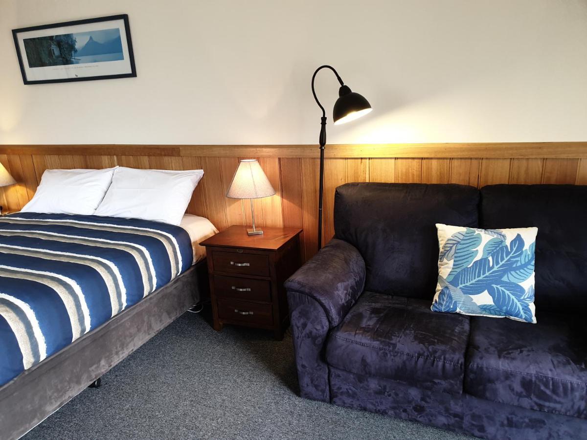 Driftwood Strahan Villas Extérieur photo